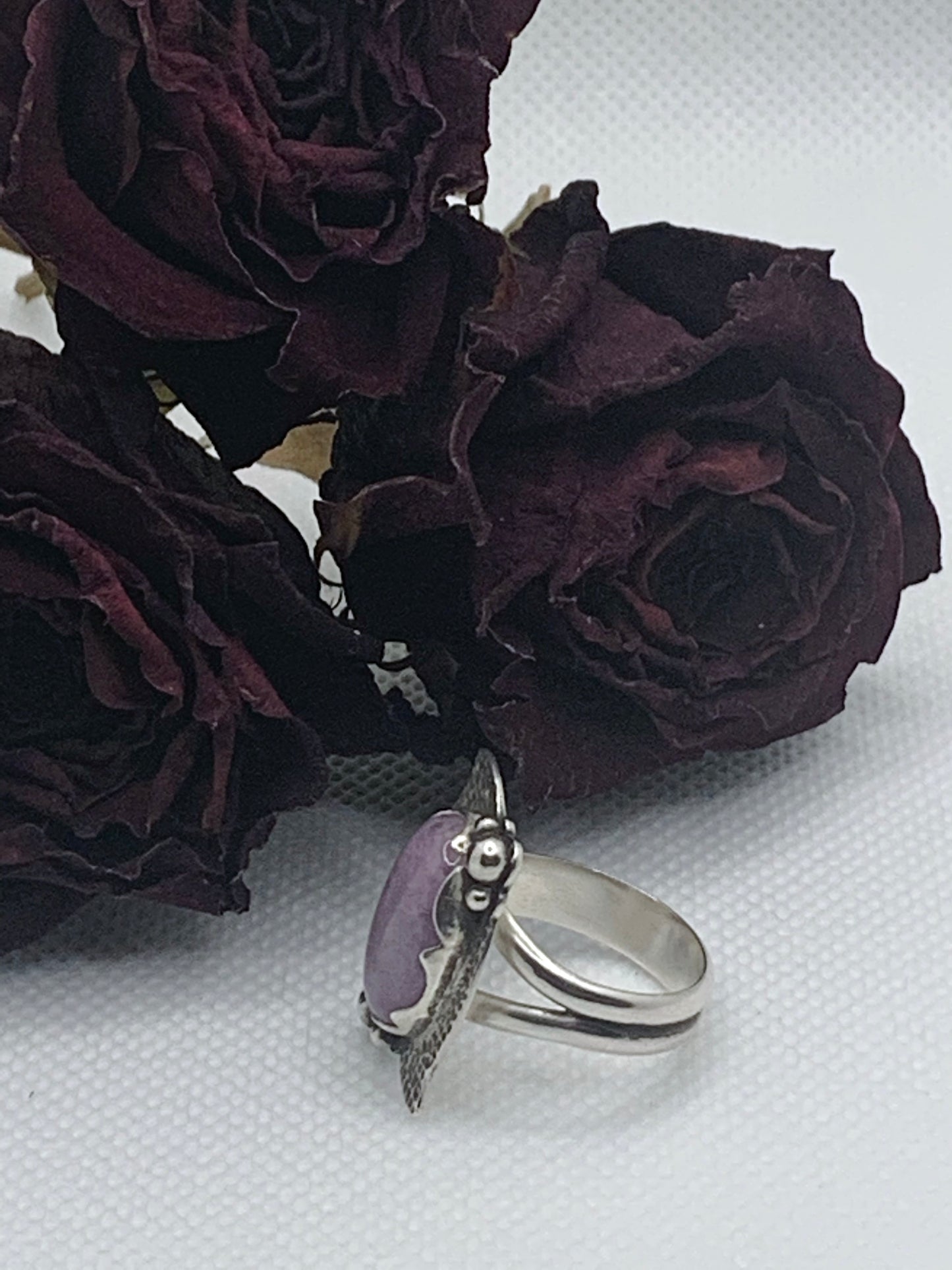 Sterling Silver Ring Swirly Petalite